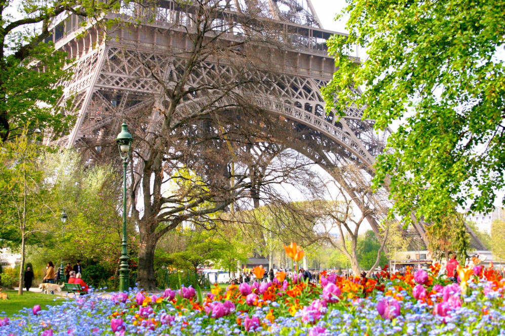 Eiffel Tower - Spring
